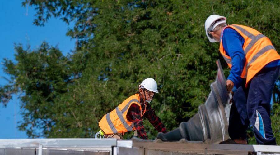 Roof maintenance in Koloa, HI